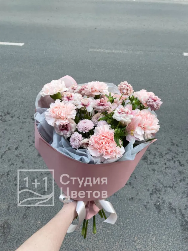 Сборный букет «Летний розовый закат»