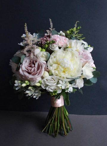 Букет невесты &laquo;Нежный&raquo; от интернет-магазина цветов в Костроме
